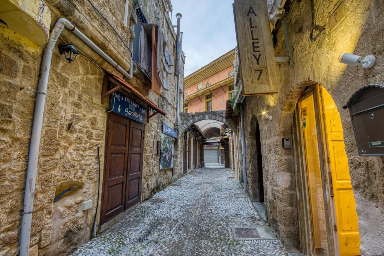 Alley 7, Old Town Rhodes City Exterior foto